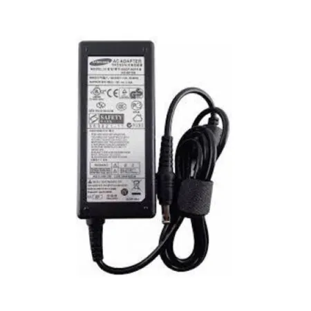 Cargador Original Para Notebook Samsung 19V 3.16A 65W 5.5×3.0