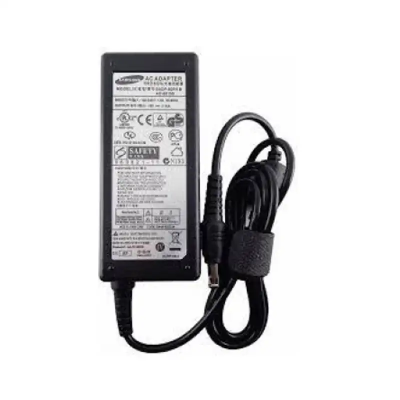 Cargador Original Para Notebook Samsung 19V 3.16A 65W 5.5×3.0